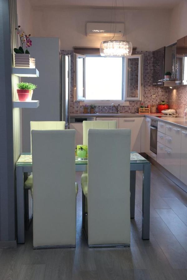 Vacation House With Stunning View - Vári Esterno foto