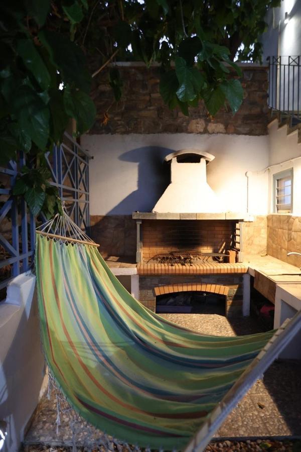 Vacation House With Stunning View - Vári Esterno foto