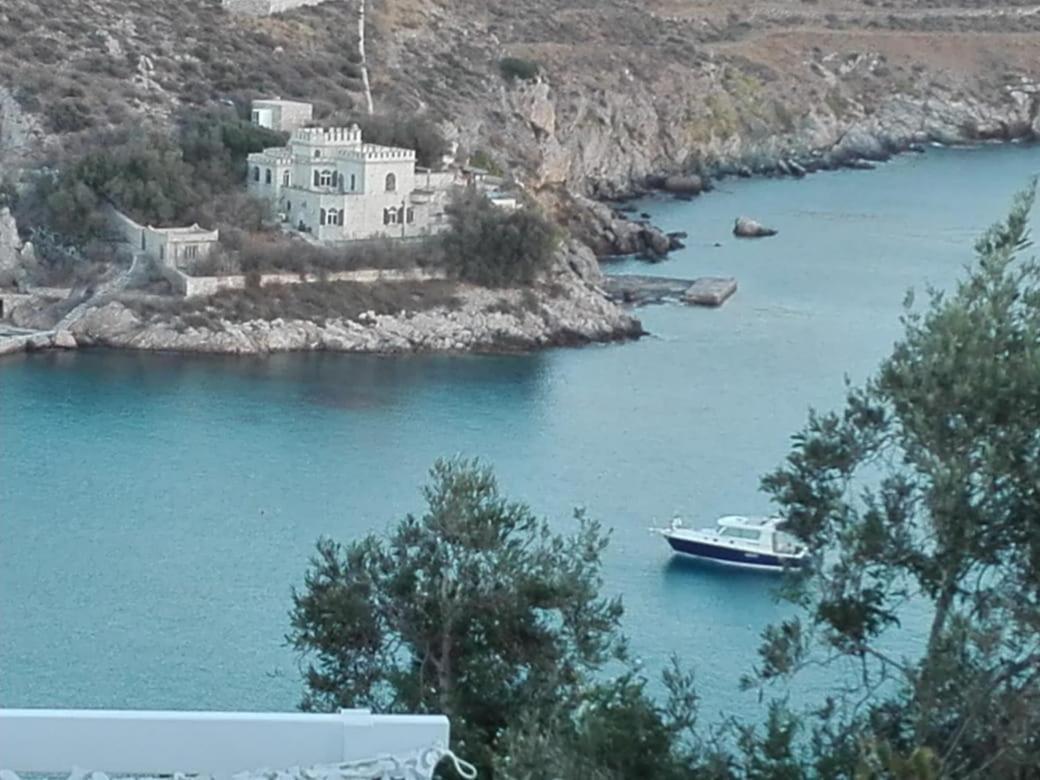 Vacation House With Stunning View - Vári Esterno foto